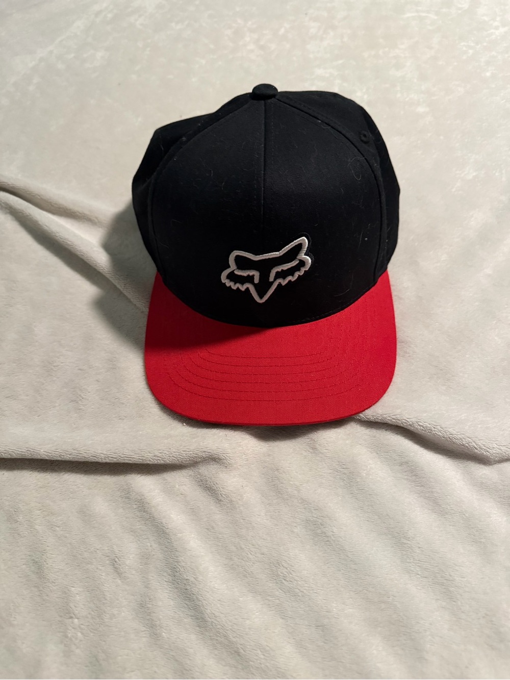 Fox head racing Black and Red Flatbrim Hat with White Fox Head Patch